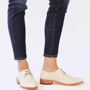 Nisolo James Oxford - Bone